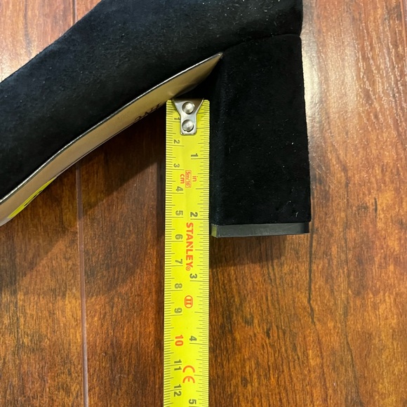 I N C Pumps - Picture 5 of 5